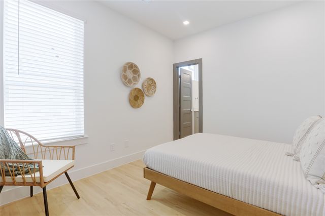 2805 Weisenberger Street 502, Fort Worth, TX 76107