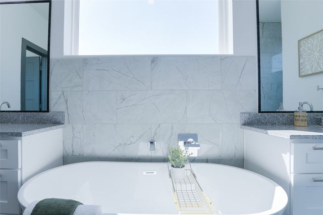 2805 Weisenberger Street 502, Fort Worth, TX 76107