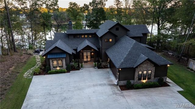 15479 Choctaw, Northport, AL 35475