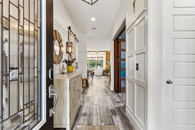 246 ATLAS Drive, Jacksonville, FL 32092