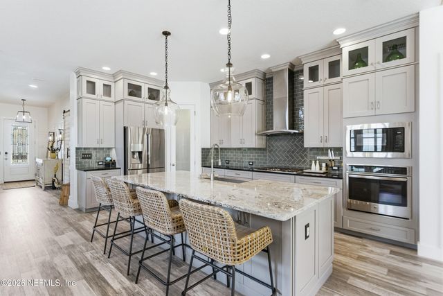 246 ATLAS Drive, Jacksonville, FL 32092