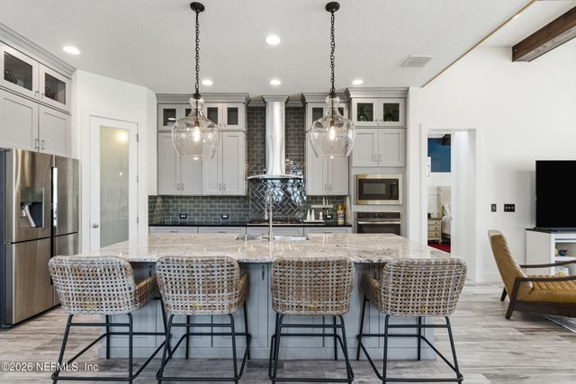 246 ATLAS Drive, Jacksonville, FL 32092