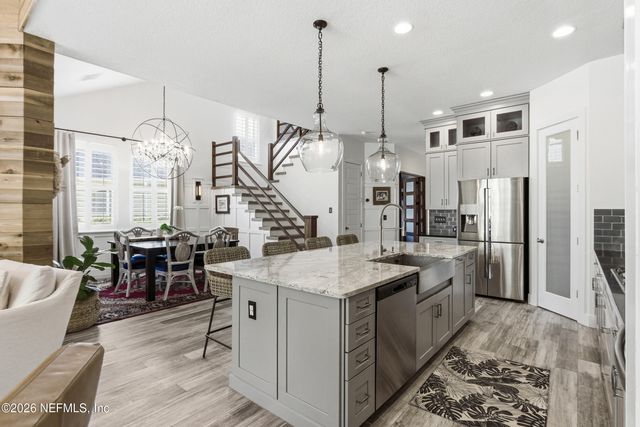 246 ATLAS Drive, Jacksonville, FL 32092