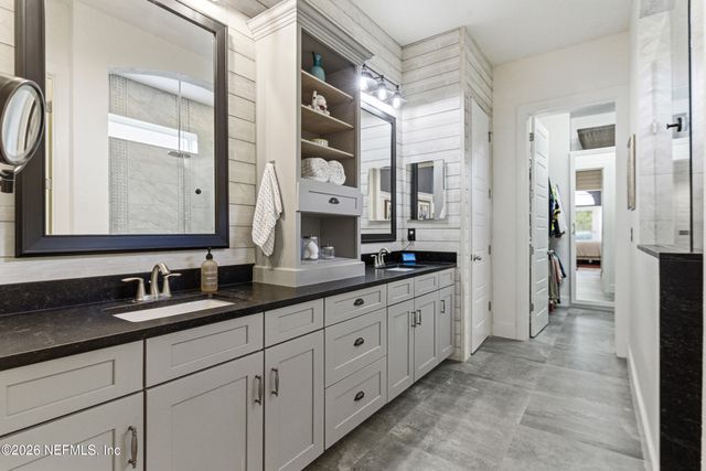 246 ATLAS Drive, Jacksonville, FL 32092