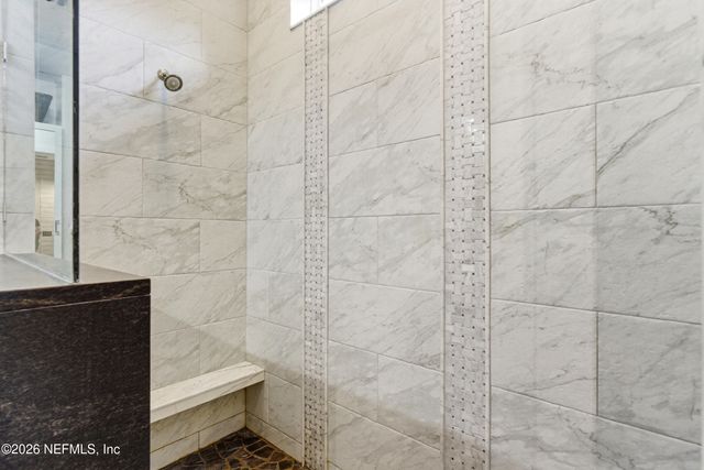 246 ATLAS Drive, Jacksonville, FL 32092