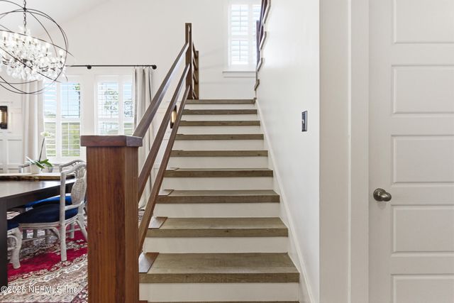 246 ATLAS Drive, Jacksonville, FL 32092