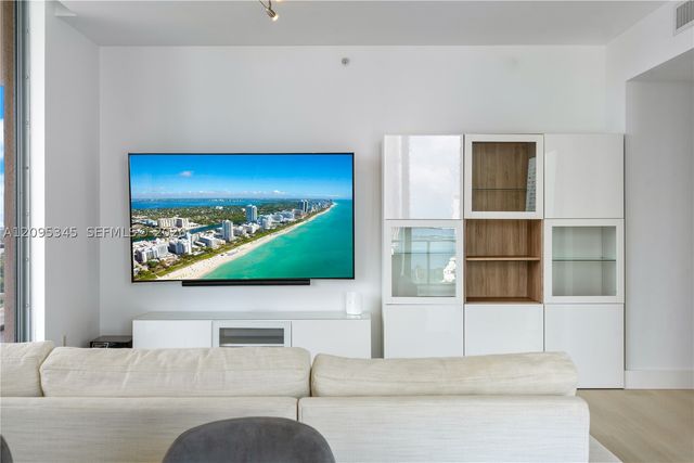 3470 E Coast Ave H1711, Miami, FL 33137