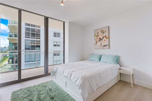 3470 E Coast Ave H1711, Miami, FL 33137