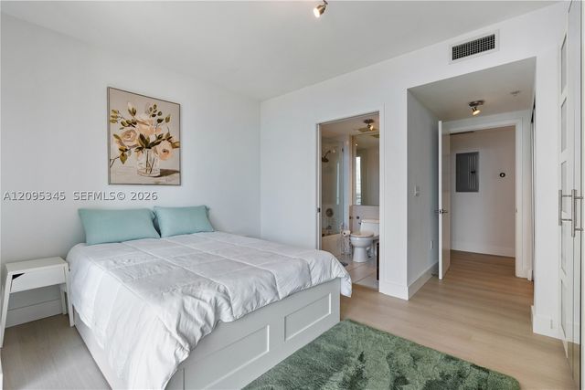 3470 E Coast Ave H1711, Miami, FL 33137