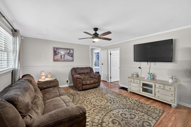 3004 Kelsey Creek Road, Spartanburg, SC 29302