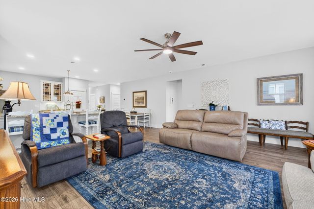 9132 Village Lake Drive SW, Calabash, NC 28467