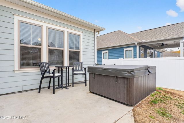 9132 Village Lake Drive SW, Calabash, NC 28467