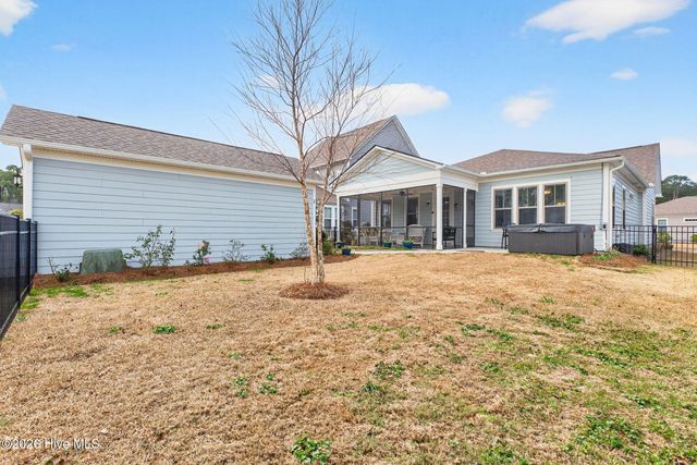 9132 Village Lake Drive SW, Calabash, NC 28467