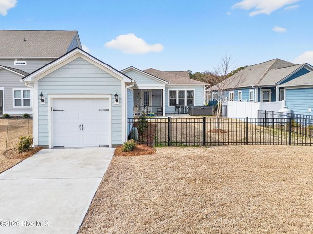 9132 Village Lake Drive SW, Calabash, NC 28467