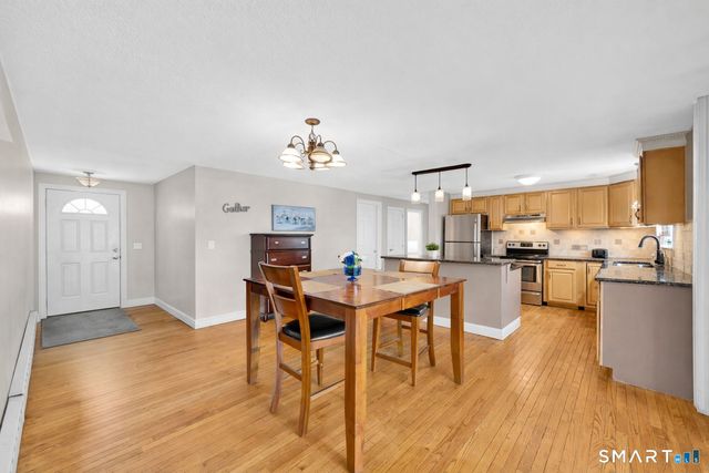 20 Forest Drive, Wethersfield, CT 06109