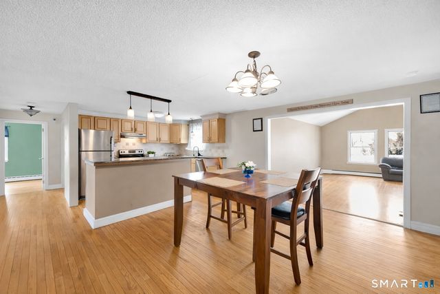 20 Forest Drive, Wethersfield, CT 06109