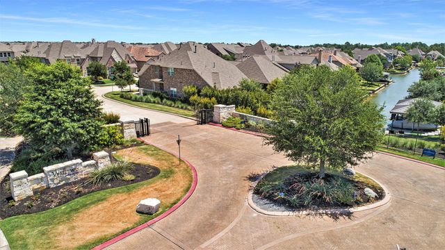 17931 Pecan Bayou Lane, Cypress, TX 77433