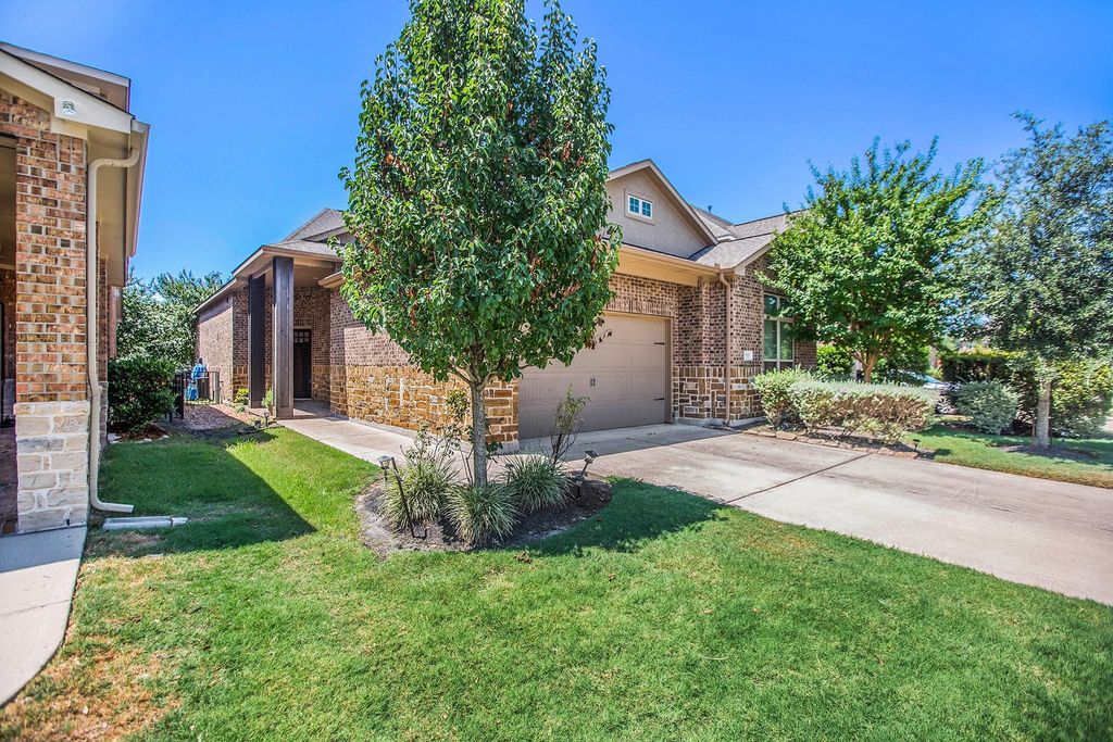 17931 Pecan Bayou Lane, Cypress, TX 77433
