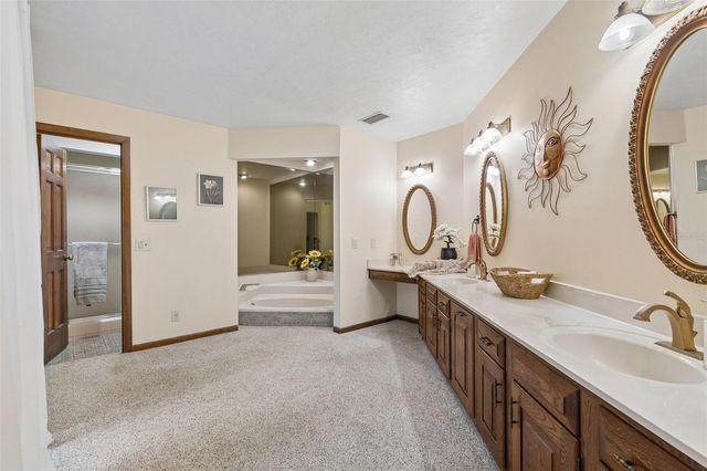 5340 NE 2ND LANE, Ocala, FL 34470