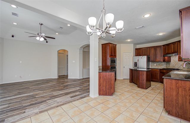 226 Elana Lane, Stafford, TX 77477