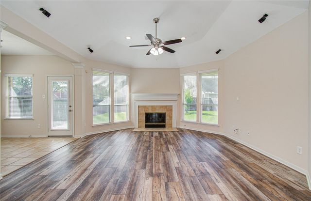 226 Elana Lane, Stafford, TX 77477