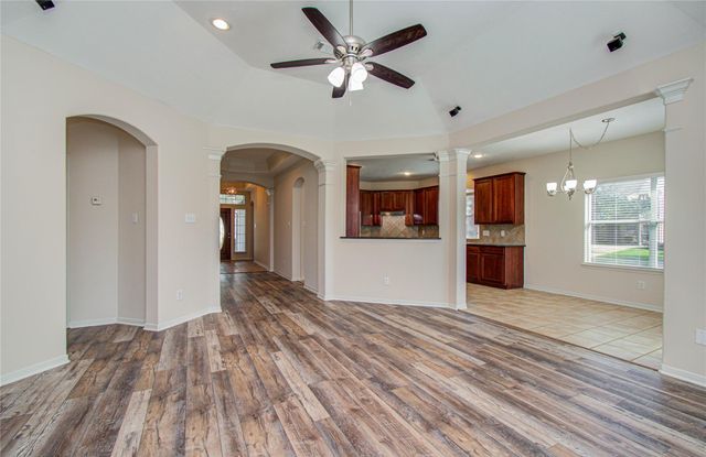 226 Elana Lane, Stafford, TX 77477