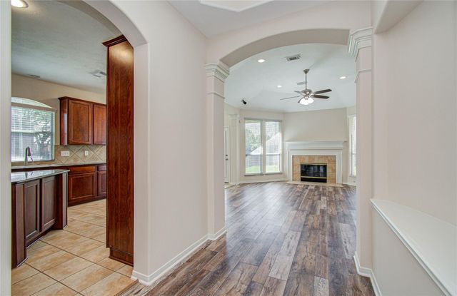 226 Elana Lane, Stafford, TX 77477