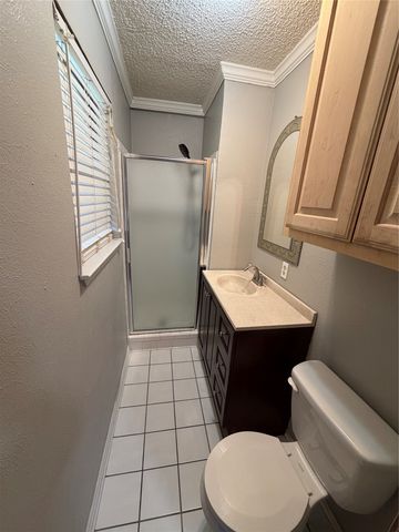 813 County Road 3680, Paradise, TX 76073