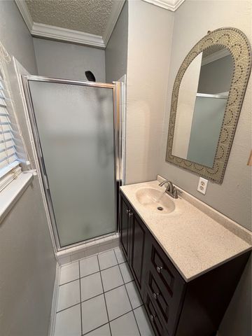 813 County Road 3680, Paradise, TX 76073