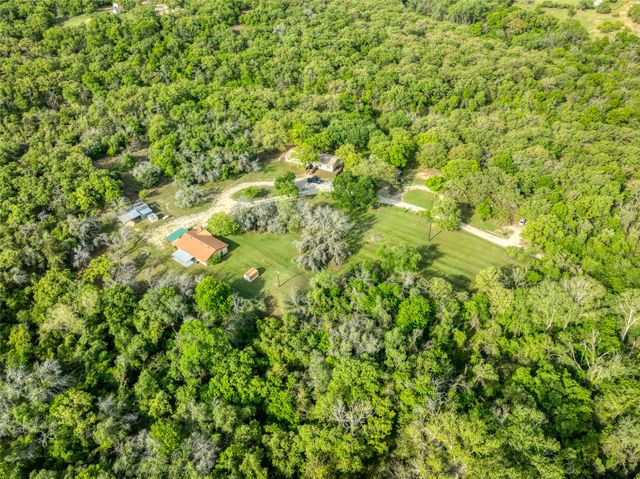 813 County Road 3680, Paradise, TX 76073