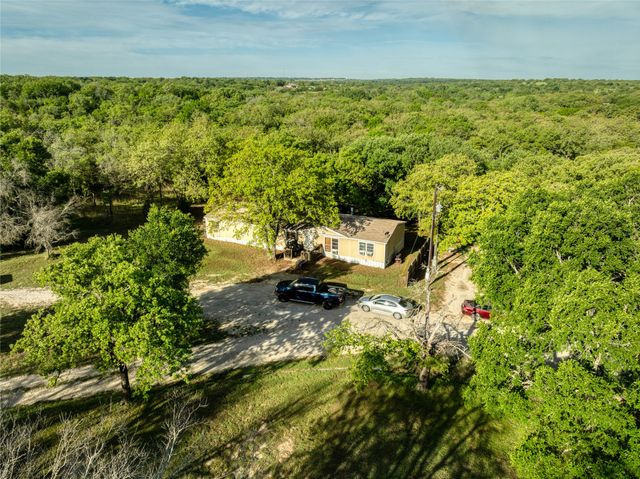 813 County Road 3680, Paradise, TX 76073