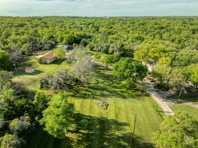 813 County Road 3680, Paradise, TX 76073