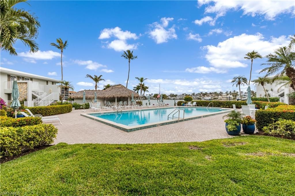 2800 Gulf Shore BLVD N 100, NAPLES, FL 34103 — photo 2