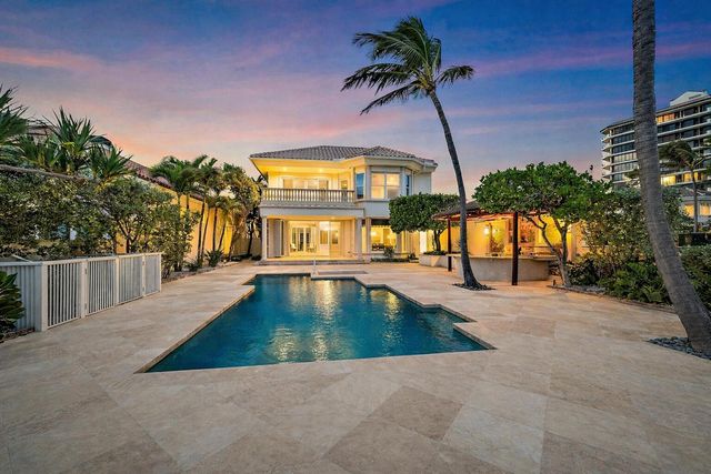 712 Ocean Drive, Juno Beach, FL 33408