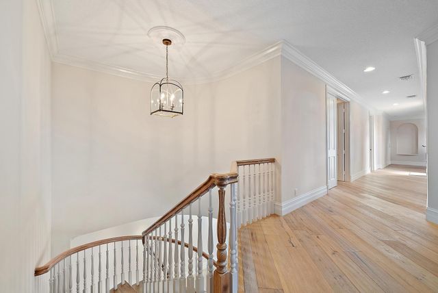 712 Ocean Drive, Juno Beach, FL 33408