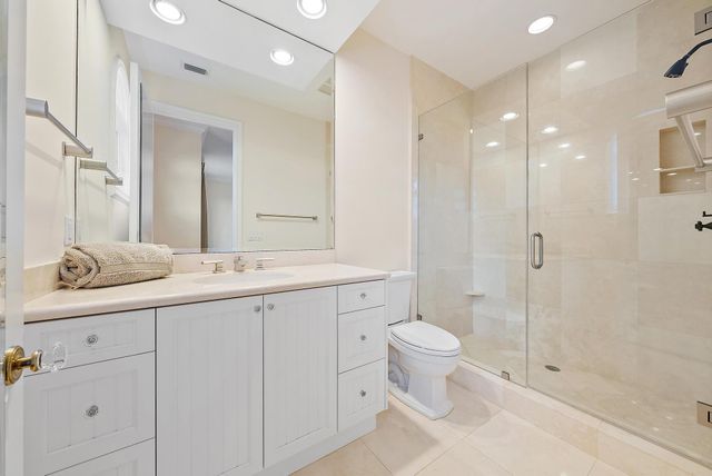 712 Ocean Drive, Juno Beach, FL 33408