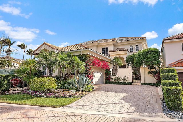 712 Ocean Drive, Juno Beach, FL 33408