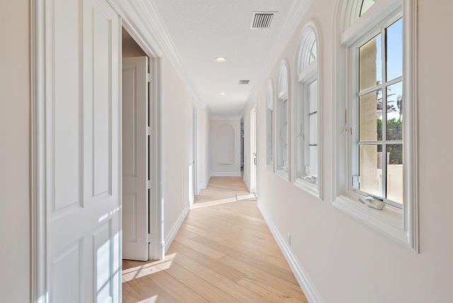 712 Ocean Drive, Juno Beach, FL 33408