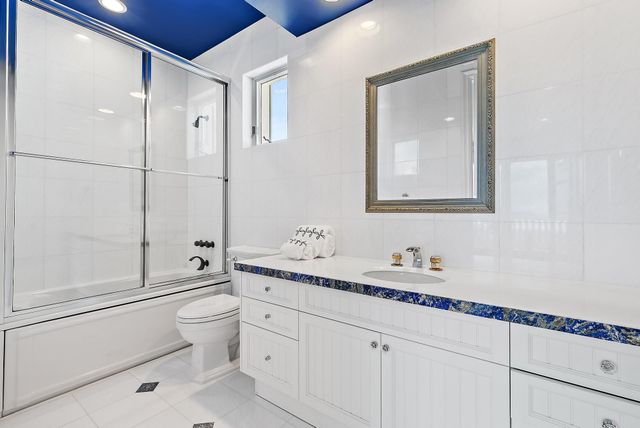 712 Ocean Drive, Juno Beach, FL 33408