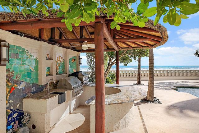 712 Ocean Drive, Juno Beach, FL 33408