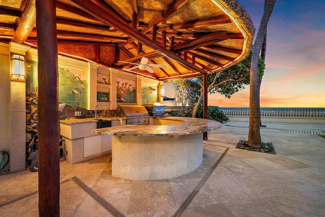 712 Ocean Drive, Juno Beach, FL 33408