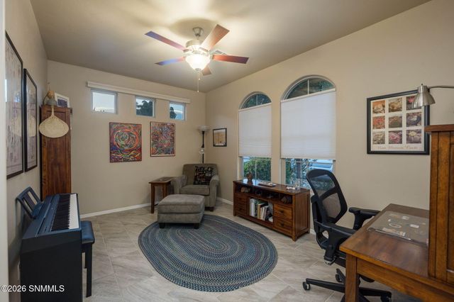3660 Lunetta Court, Las Cruces, NM 88012