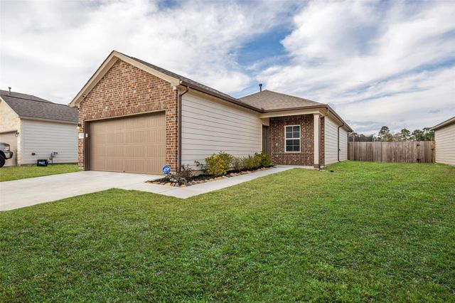 1172 Cypress Lane, Dayton, TX 77535