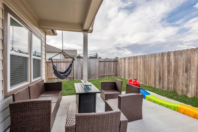 1172 Cypress Lane, Dayton, TX 77535