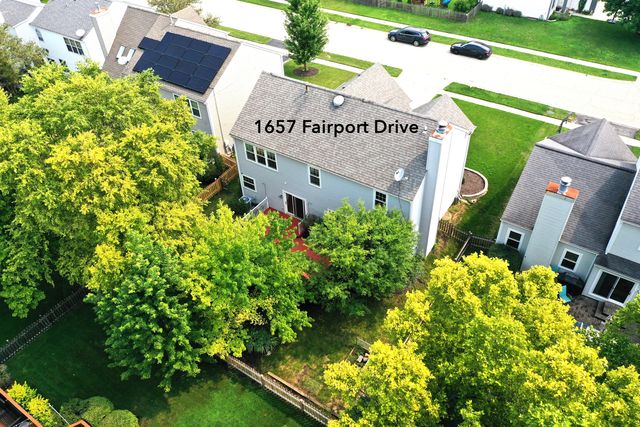 1657 Fairport Drive, Grayslake, IL 60030