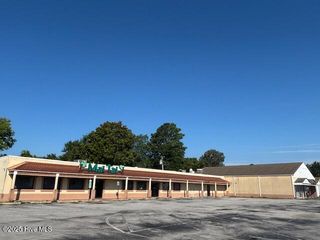 109 Henderson Drive 109-115, Jacksonville, NC 28540