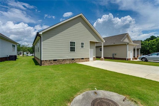411 Coahulla Creek Drive, Dalton, GA 30721