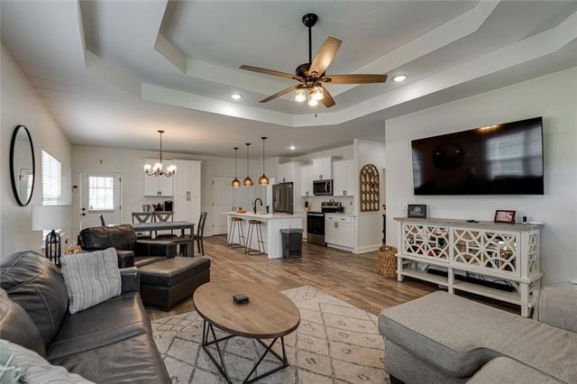411 Coahulla Creek Drive, Dalton, GA 30721
