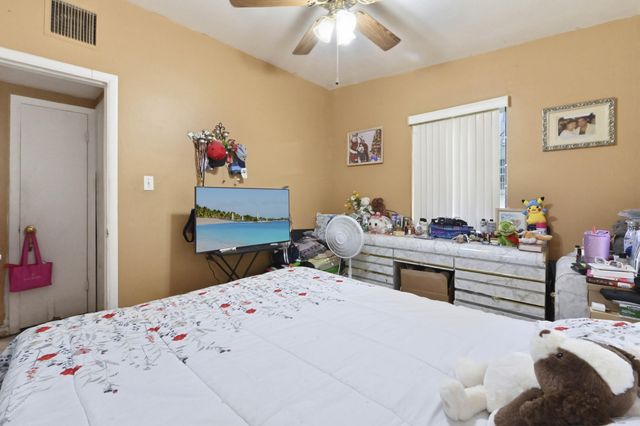 291 Tulip Tree Drive, Lantana, FL 33462