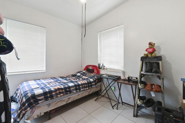 291 Tulip Tree Drive, Lantana, FL 33462